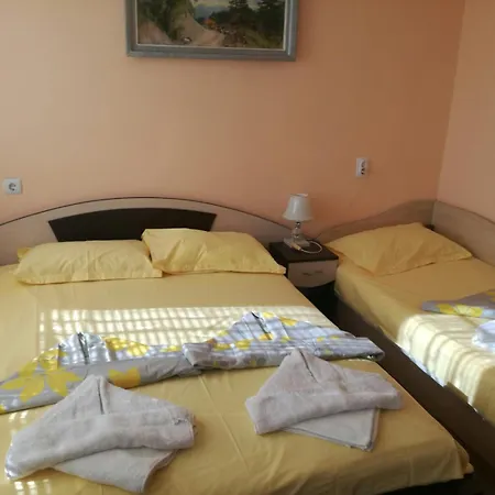 Вила Кичево Feriehus Varna